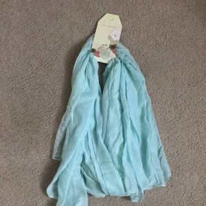 Paperstore Mint light weight scarf